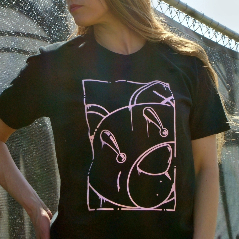 Bear Stencil tee size small